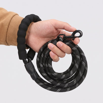 BetterLeash™ Strong Reflective Dog Leash