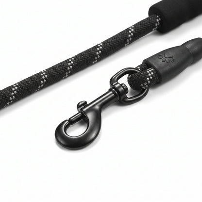 BetterLeash™ Strong Reflective Dog Leash